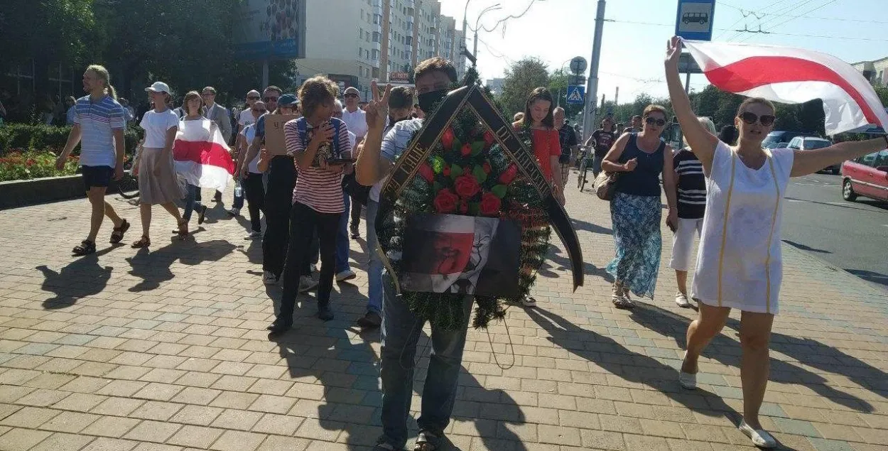 В Бресте на акцию протеста вышло несколько тысяч человек