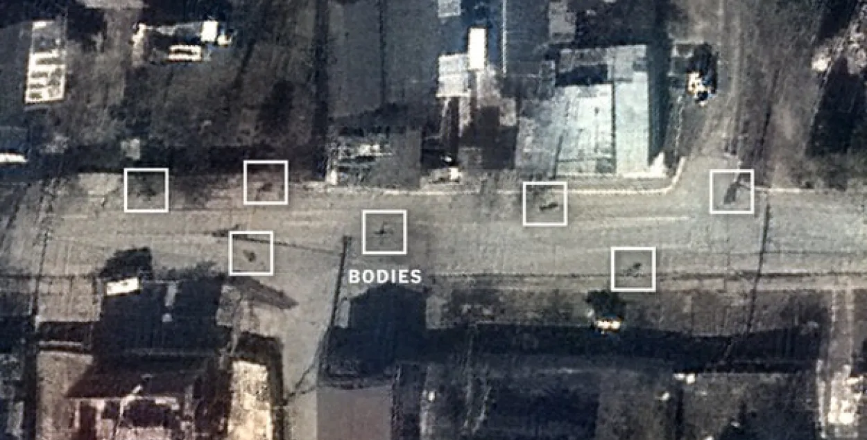 Тела на улицах Буччи / New York Times, Maxar Technologies