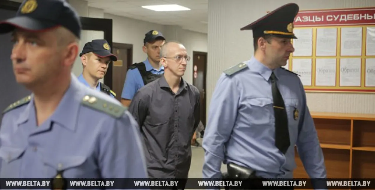 Константин Бурыкин во время суда / БЕЛТА