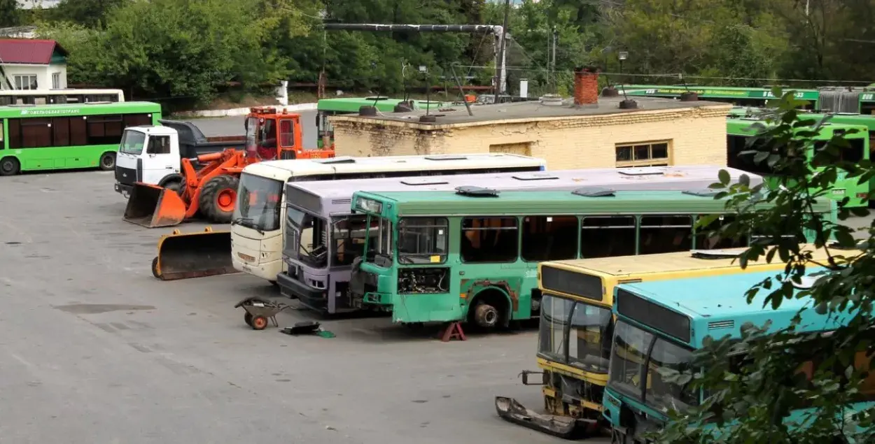 Філіял "Аўтобуснага парку №2" у Мазыры / vk.com/belbus07