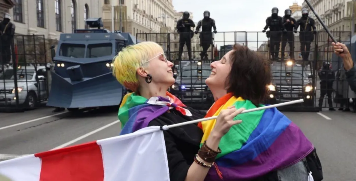 Дочь Михаила Ефремова участвует в белорусских протестах: СТРИМ 