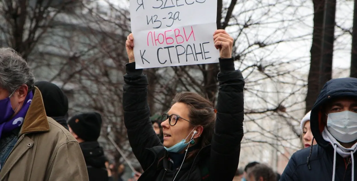 В России тоже нашли "кукловодов" протестов