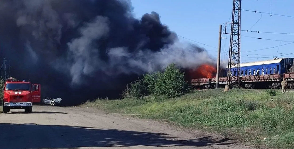 Поезд в Чаплине, попавший под российский обстрел /&nbsp;informator.ua​