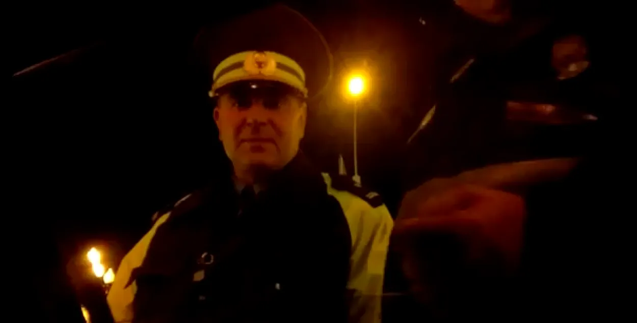 У Мінску ДАІ затрымала кіроўцу з бел-чырвона-белым сцягам