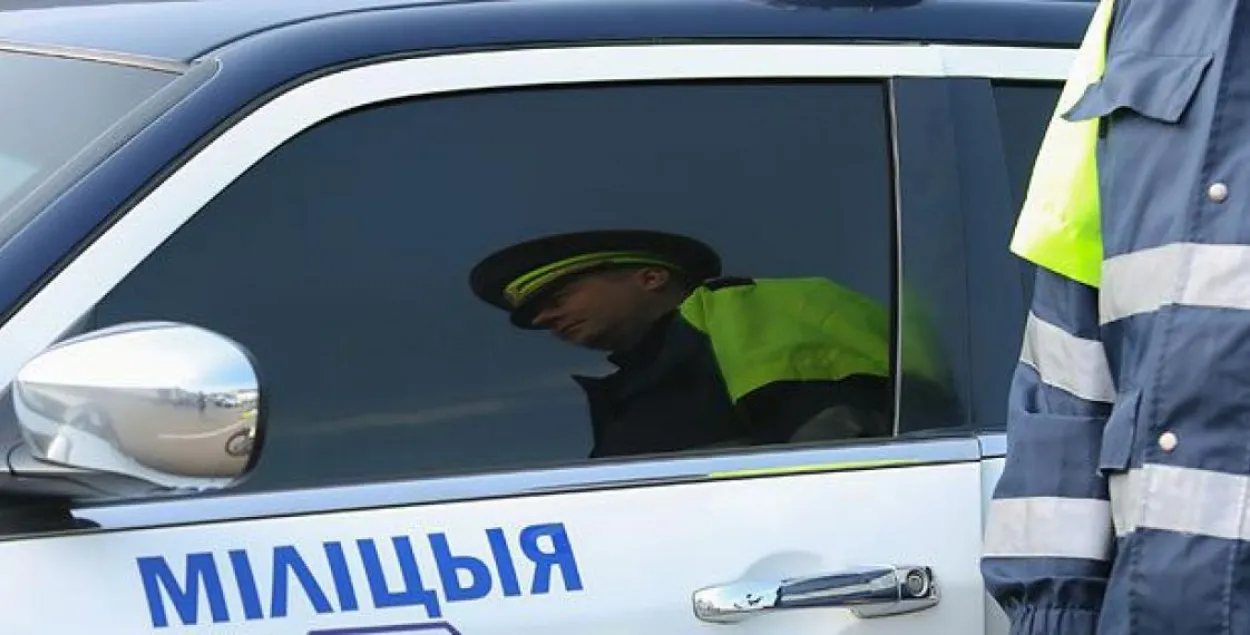 В деревне Дубровка сотрудник ГАИ стрелял в пьяного местного жителя