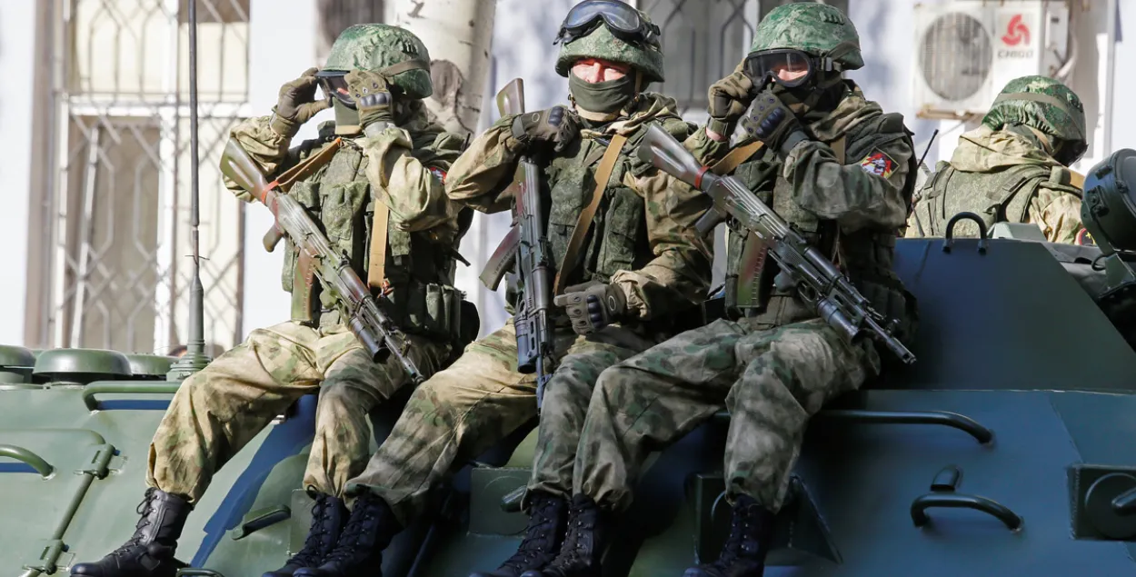 Военные в Донецке / Reuters