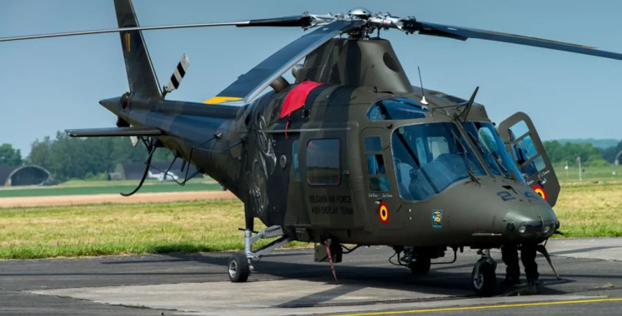 У Бельгіі пілот выпаў з верталёта на вышыні 1 кіламетр