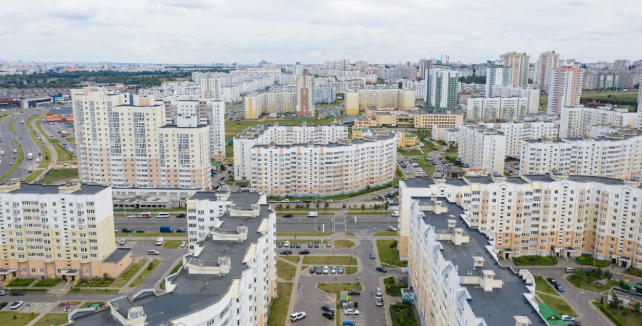 Да гэтага часу ўладальнікі кватэр плацілі падатак за другую і наступныя кватэры / БЕЛТА