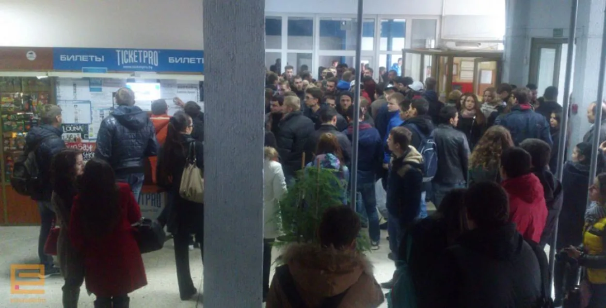 700 квіткоў на матч БАТЭ-"Баер" паступяць у продаж 13 лістапада 