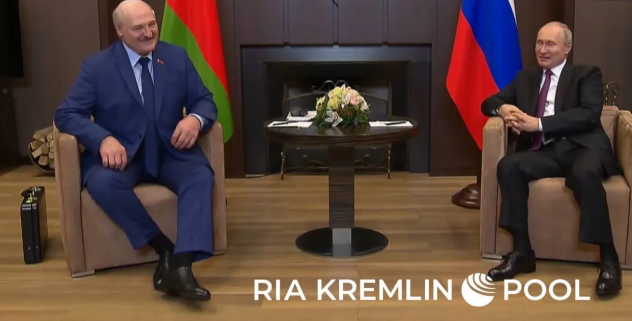С дипломатом к Путину Лукашенко ещё не приходил / twitter.com/Kremlinpool_RIA