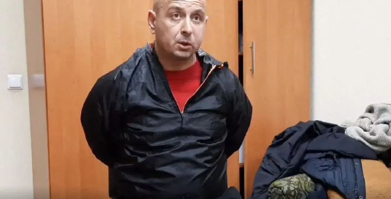 Сяргей, кіроўца разбітага сілавікамі аўтамабіля