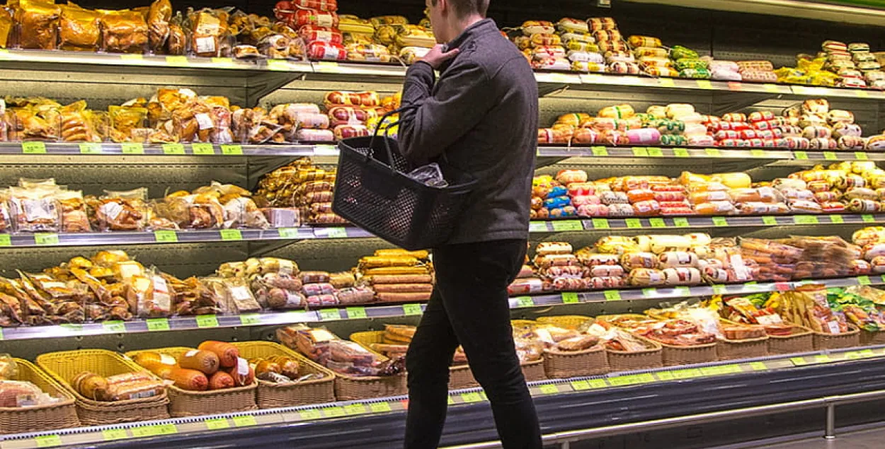 Беларусам з нізкім дастаткам абяцаюць зніжку ў 10% на сацыяльна значныя тавары
