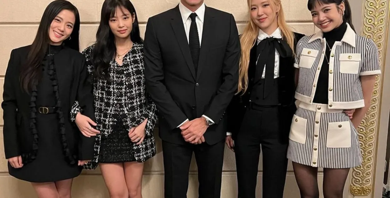 Роджэр Федэрэр і карэйскі поп-гурт Blackpink / instagram.com/rogerfederer