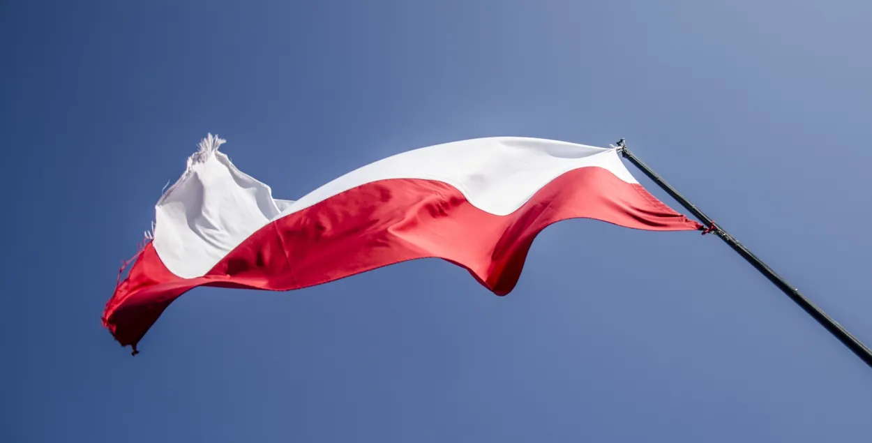 Напярэдадні дня памінання памерлых прадстаўнік МЗС падкрэсліў, што ўсё яшчэ раіць не ехаць у Беларусь — нават каб наведаць магілы / pixabay