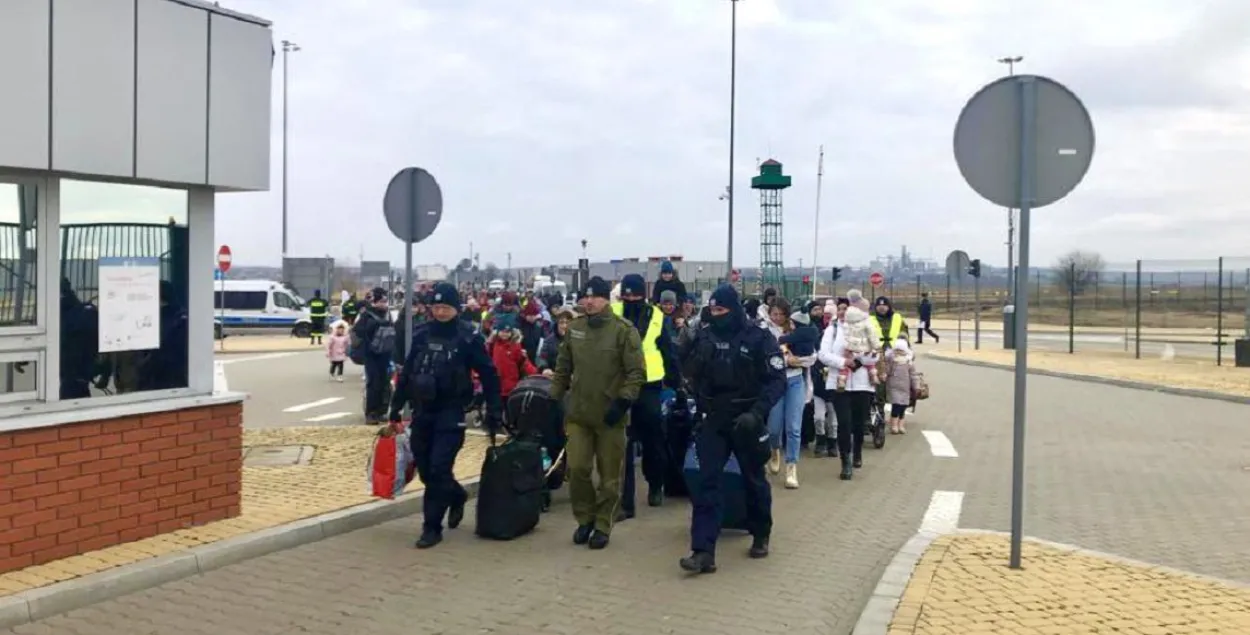 Украинские беженцы в Польше / twitter.com/Straz_Graniczna