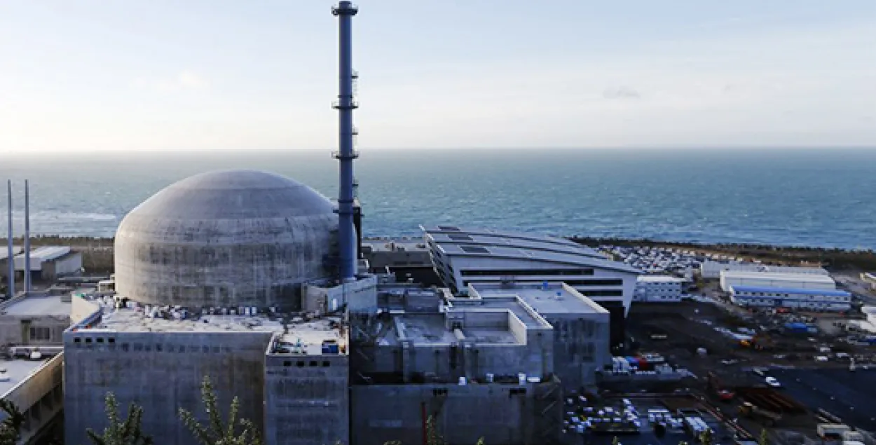 У Францыі на беразе праліву Ла-Манш адбыўся выбух на АЭС