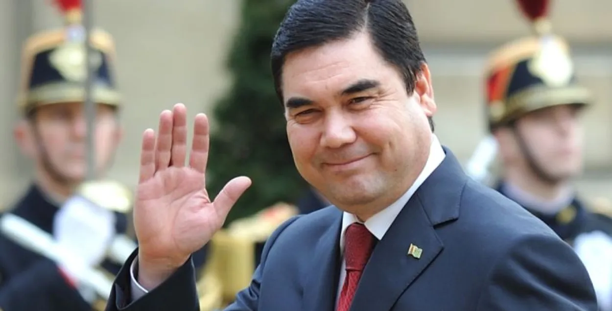 Кнігу лідара Туркменістана на беларускай мове прадставілі ў Ашхабадзе