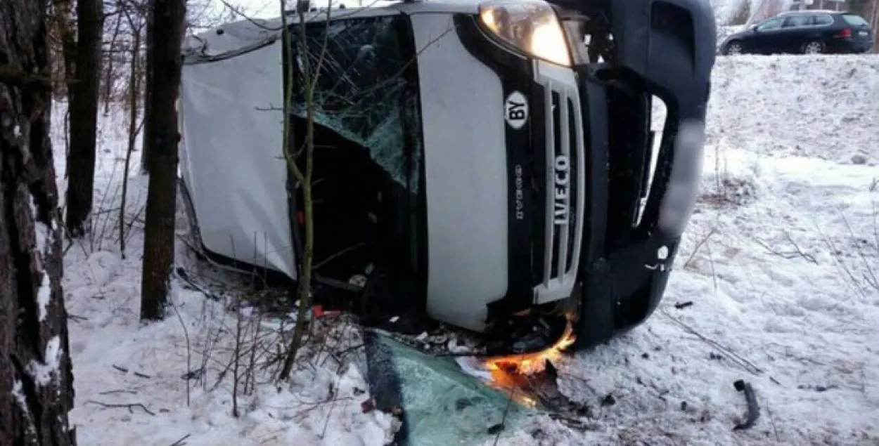 У аварыі ў Ганцавіцкім раёне загінула пасажырка мікрааўтобуса 