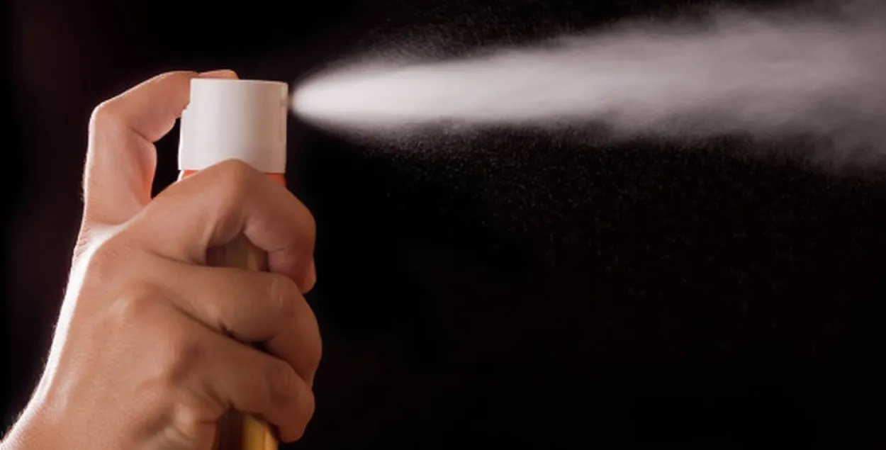 У мінскім тралейбусе футбольныя фанаты распылілі пярцовы газ