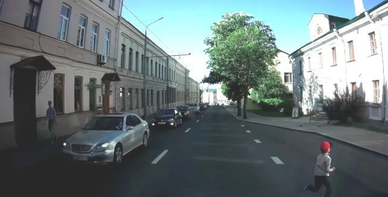 У Гродне "хуткая" трапіла ў ДТЗ, пацярпела фельчар (відэа)