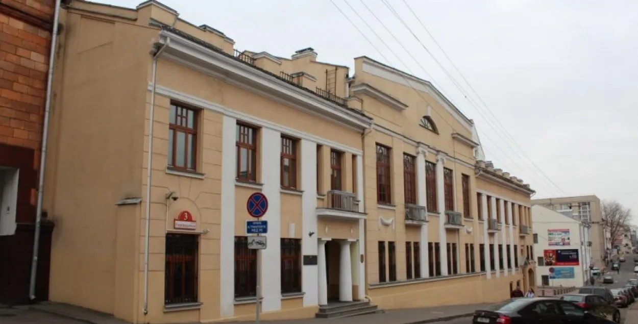 Змагароў з арганізаванай злачыннасцю абакралі амаль на 270 тысяч долараў