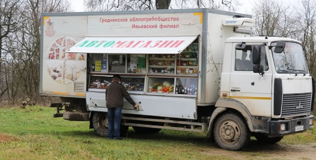 Прадукты дазволілі без абмежавання вывозіць за мяжу і ўлады Гродзенскай вобласці