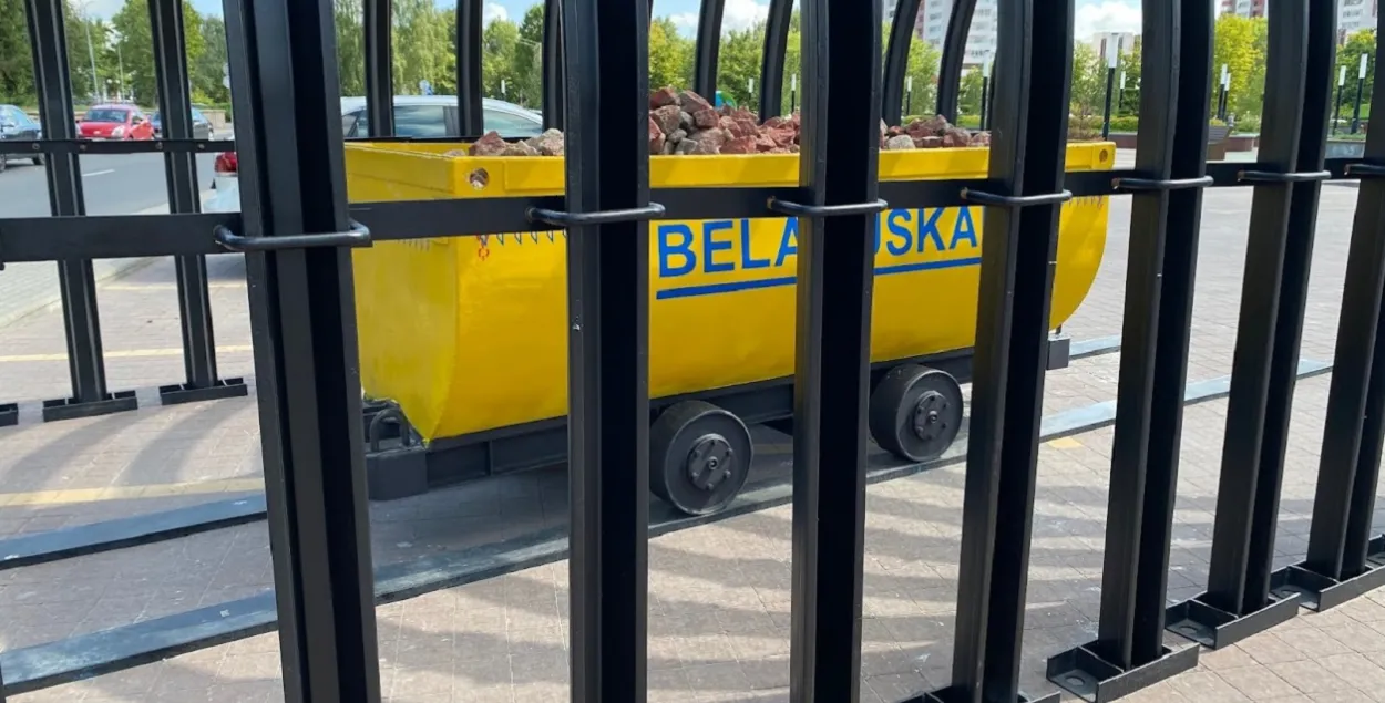 Снятые санкции с калийных удобрений не озолотят Лукашенко
