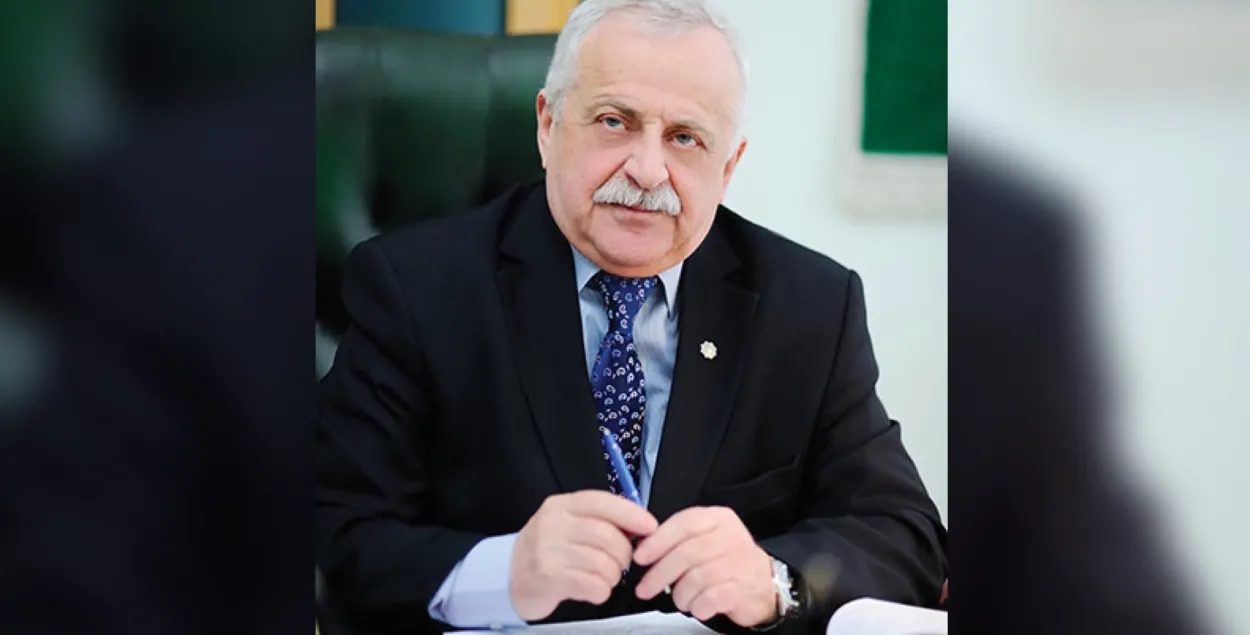 Умер менеджер из Управделами Лукашенко. Коллеги говорят, что у него был COVID-19