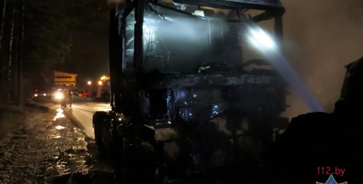 У Мінску згарэў цягач "Рэно Магнум-480" (фота)