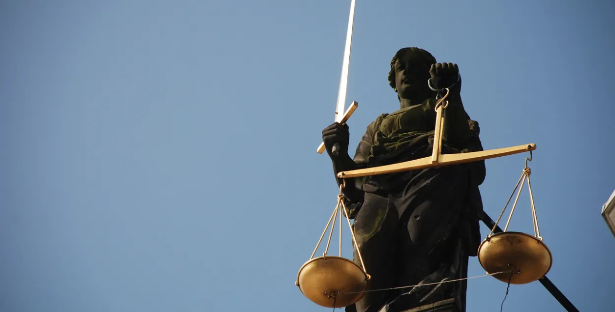 Дырэктар сельгаспрадпрыемства трапіў у ДТЗ і загадаў спісаць аўтамабіль