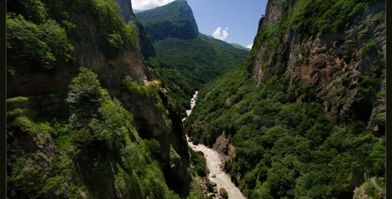 Цела загінулага ў Кабардзіна-Балкарыі беларуса паднялі са скалы
