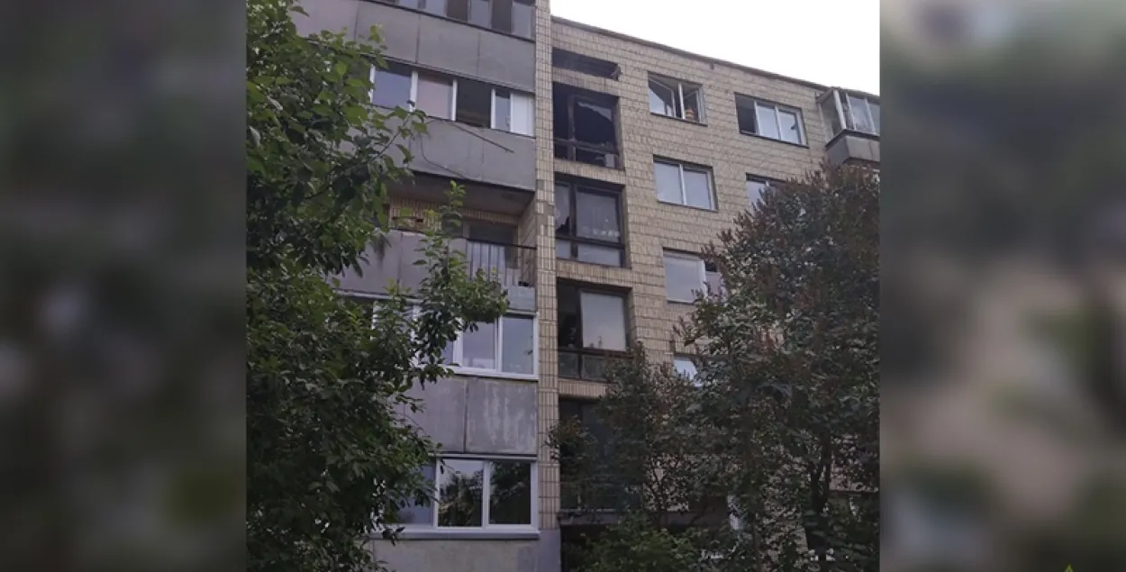 Мінчук на пажары з парэнчаў гаўбца прасіў дапамогі ў ратавальнікаў (відэа)