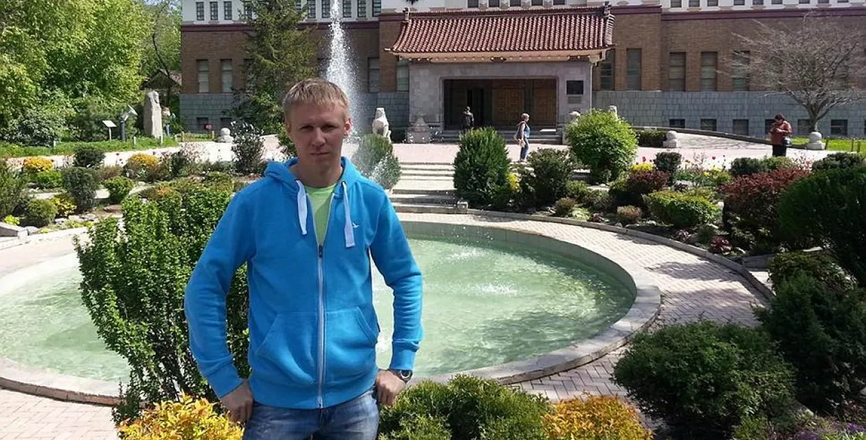 З’явілася відэа, як акружаны баевікамі ў Сірыі расійскі лётчык падарваў сябе