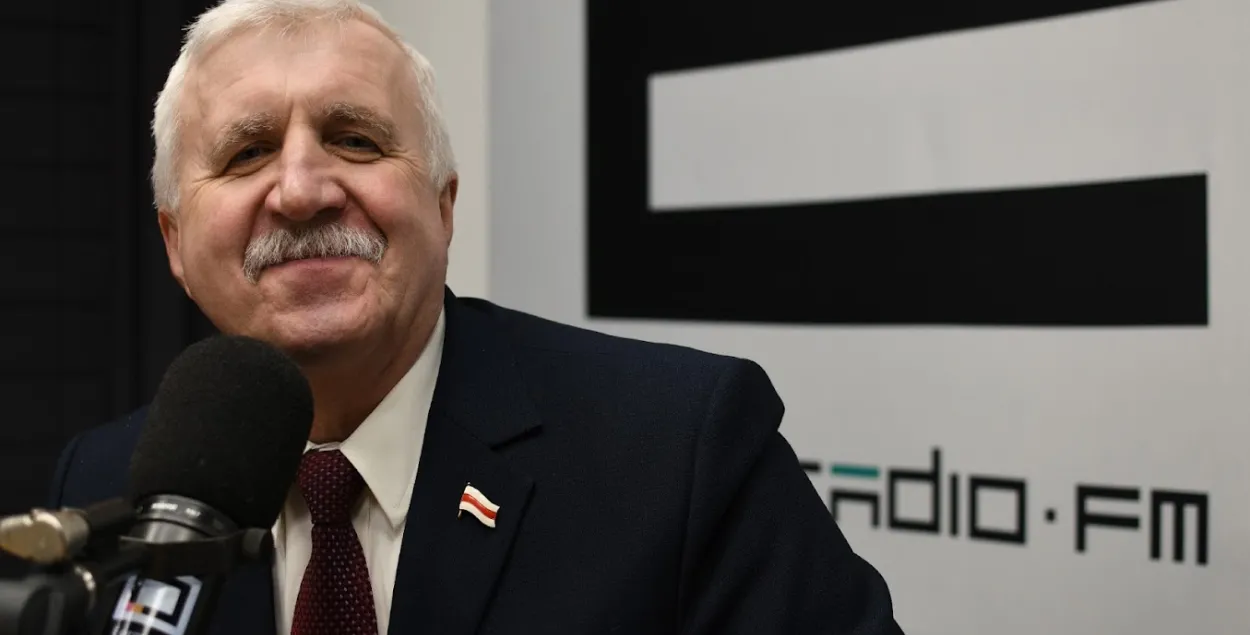 У лидера партии БНФ Григория Костусева коронавирус, адвоката к нему не пускают