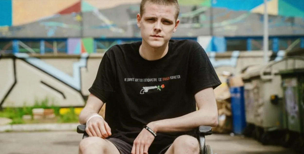 Иван Красовский / MaksLongLive