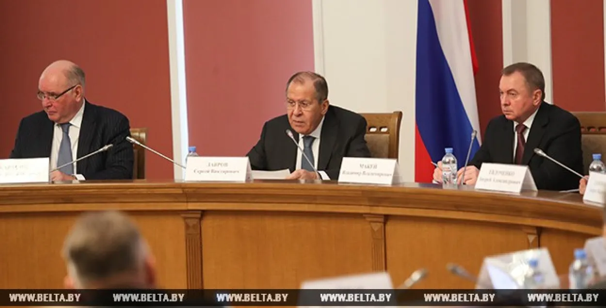 Лаўроў прыехаў у Мінск паабурацца русафобіяй еўрапейскіх дзяржаў