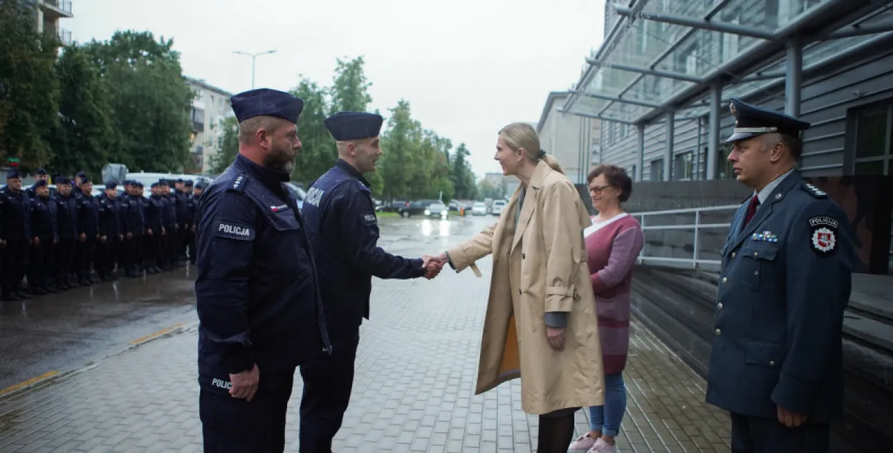 Кіраўнік МУС Літвы Агне Білатайтэ вітае польскіх калег / vrm.lrv.lt