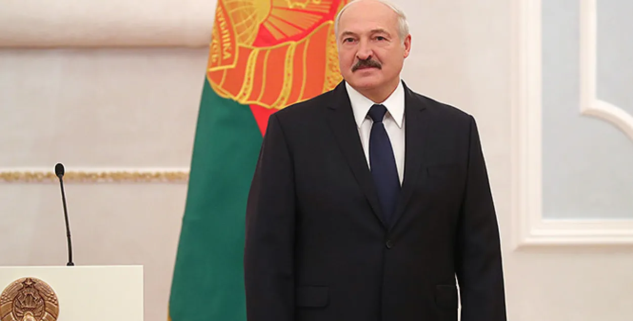 Лукашэнка пашкадаваў, што паспяшаўся з выбарам прафесіі