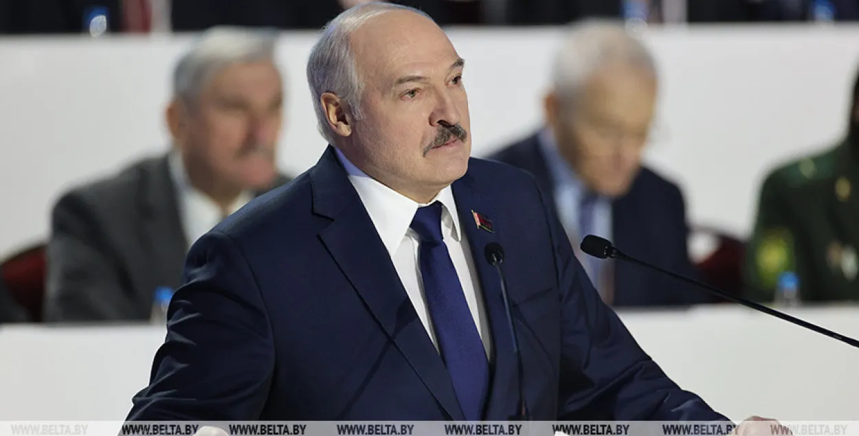 Лукашэнка налічыў у Мінску 68 тысяч дармаедаў