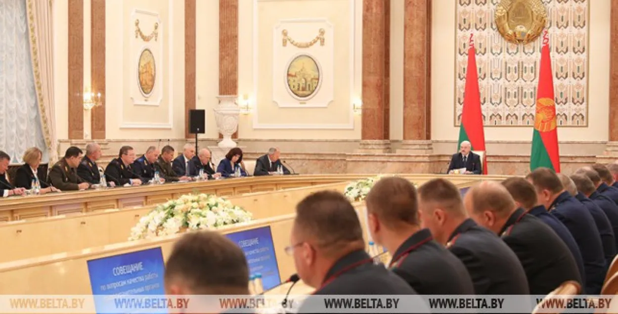 Лукашэнка: дзякуй богу, што мы не нарадзілі ў краіне клас алігархаў