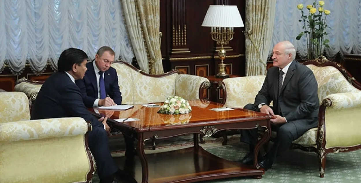 Во время встречи с послом Казахстана / president.gov.by