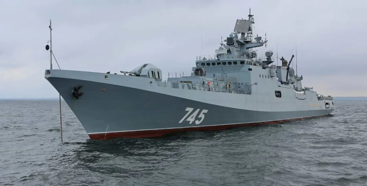 Российский фрегат / dumskaya.net