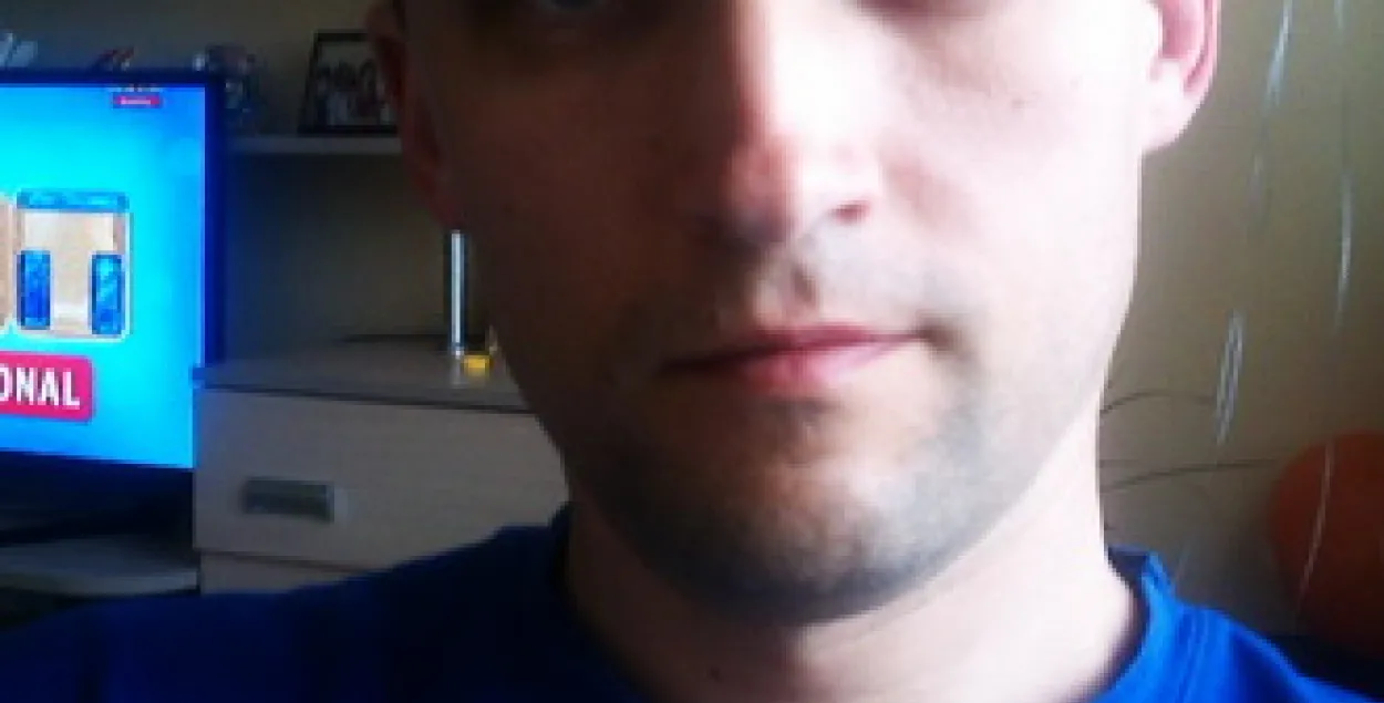 Махляр з Бярозы гандляваў неіснуючай мэбляй, калі быў пад следствам