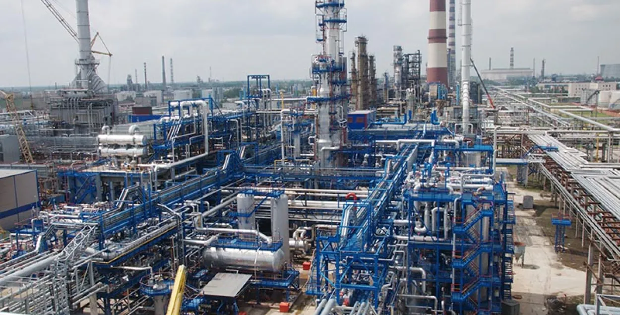 Беларускія НПЗ паставілі рэкорд па перапрацоўцы нафты
