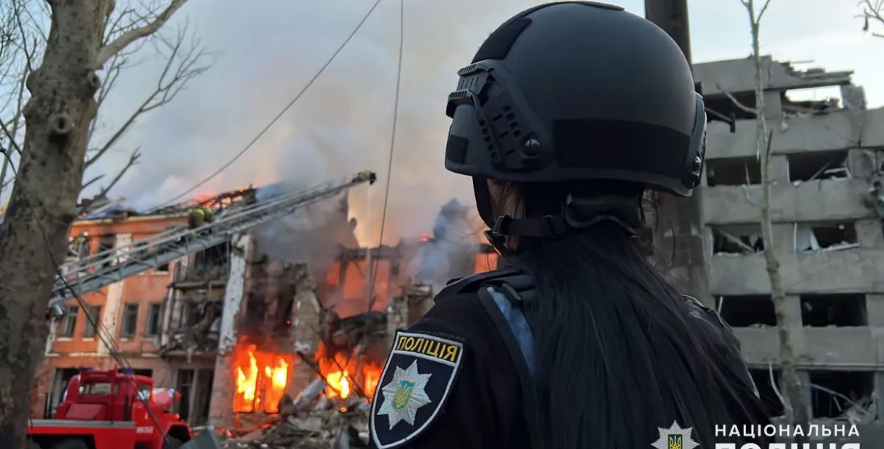Наступствы абстрэлу Мікалаева / @UA_National_Police
