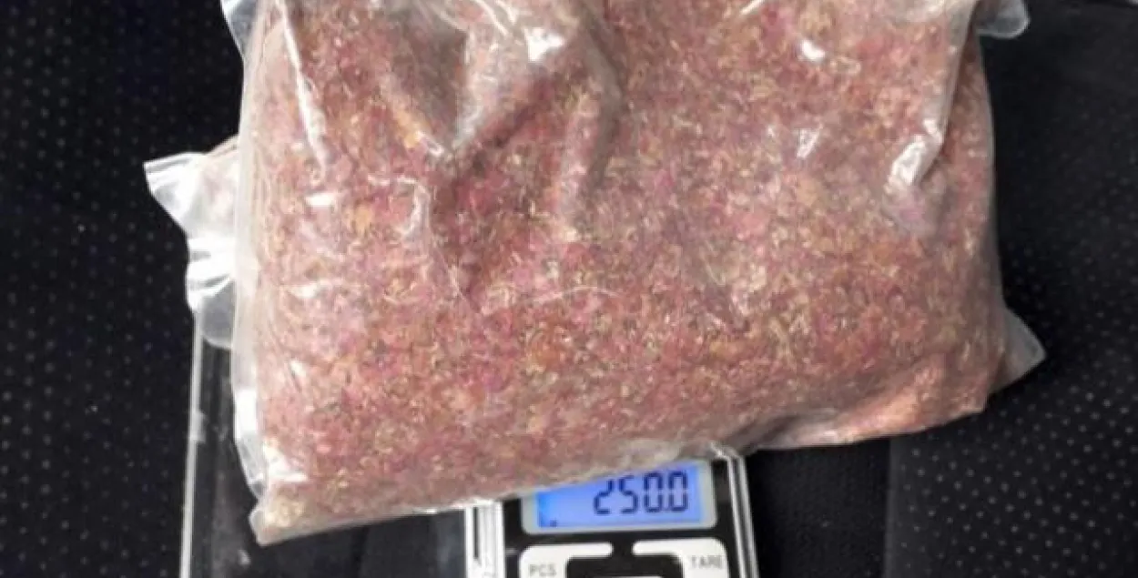 Пад Мінскам затрымалі 12 "мінёраў", якія працавалі на адну краму наркотыкаў