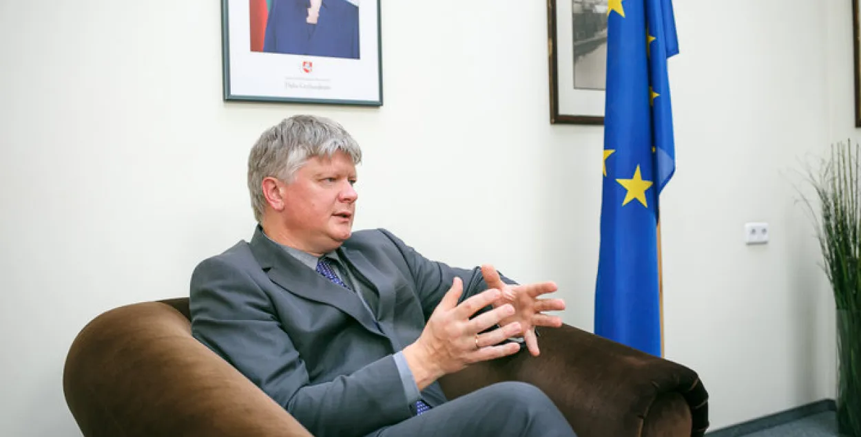 Міністр аховы навакольнага асяроддзя Літвы: Вы будуеце АЭС — мы "капаем акопы"
