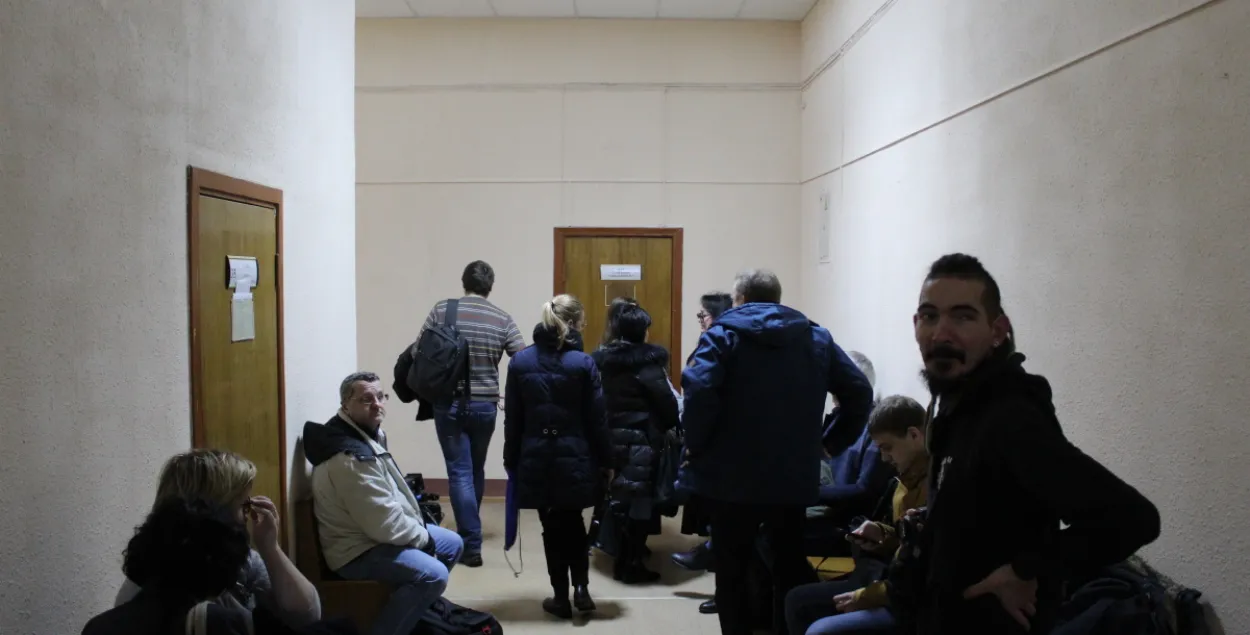 Уладальнік "Поедем поедим" выйграў суд у газеты "Новы час"