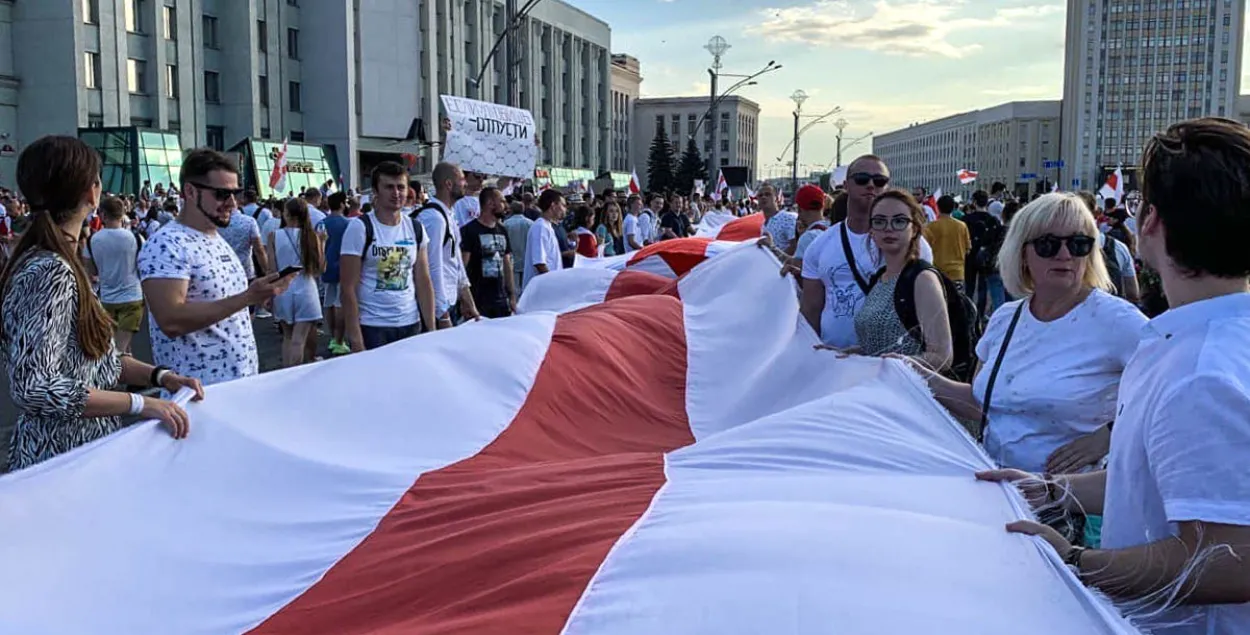 Психолог: люди приходят и рассказывают, как в ночных кошмарах бегают от ОМОНа