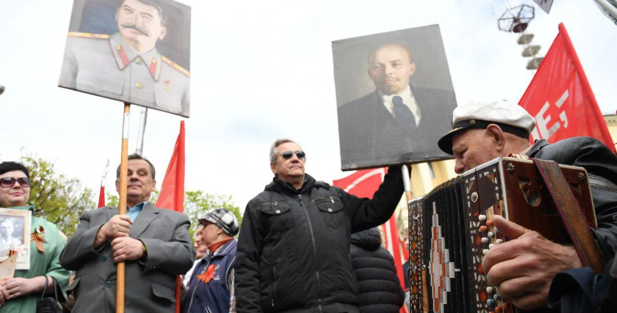 Иллюстративное фото. "Бессмертный полк" во время Дня Победы. Роман Протасевич / Еврорадио
